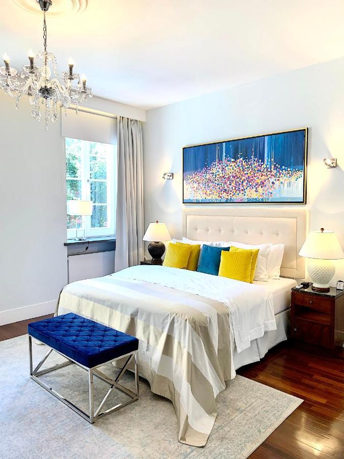 Luxury Suites & Apartments Mondrian Market Square II Warschau Exterior foto