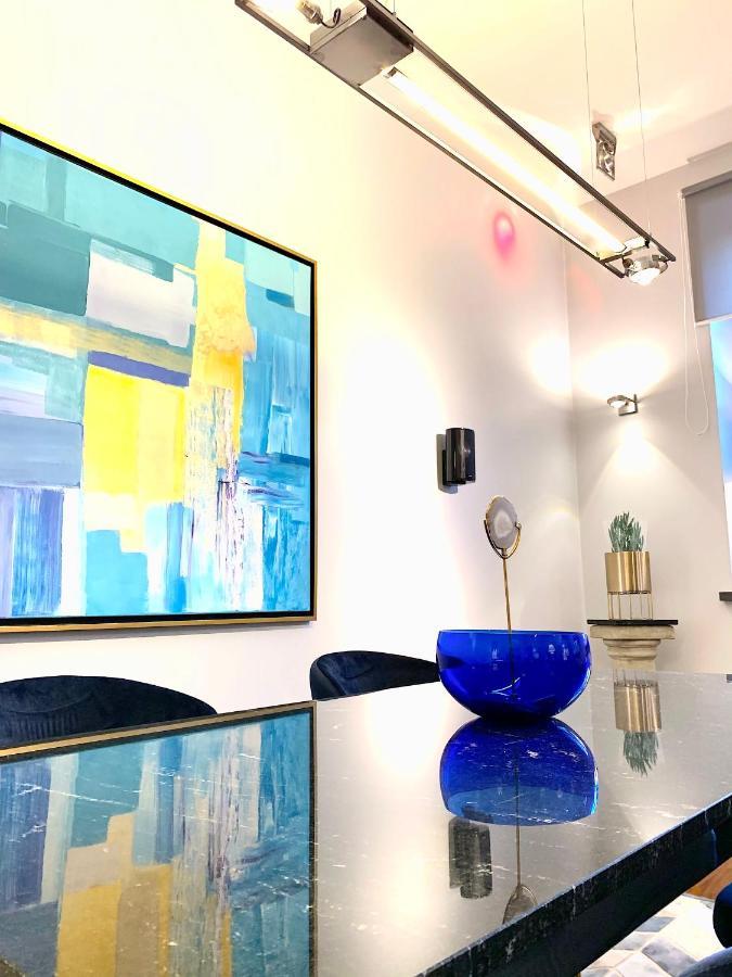 Luxury Suites & Apartments Mondrian Market Square II Warschau Exterior foto